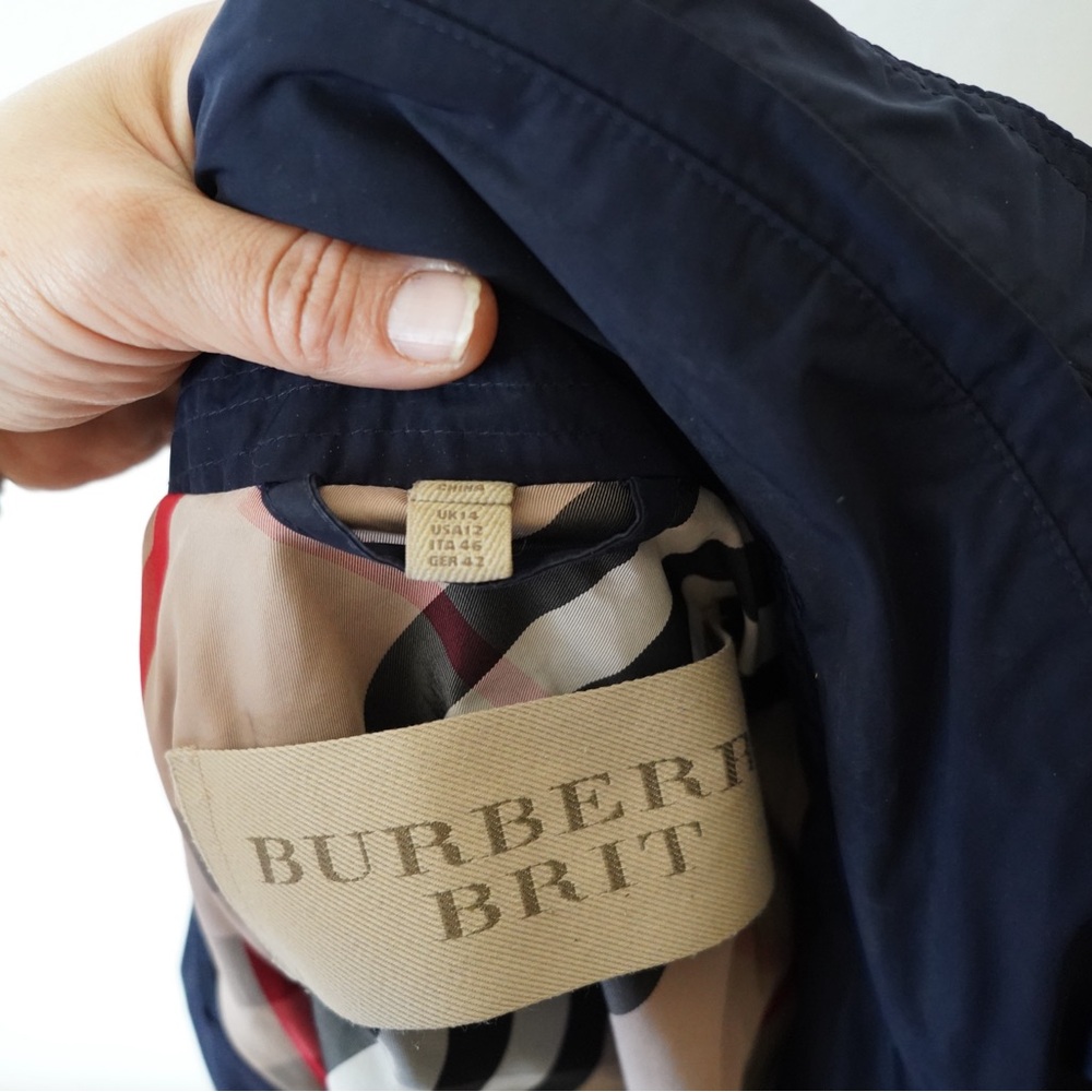 Burberry Brit Navy Blue Hooded Windbreaker Anorak Jacket Raincoat Size 12 US - Picture 12 of 13